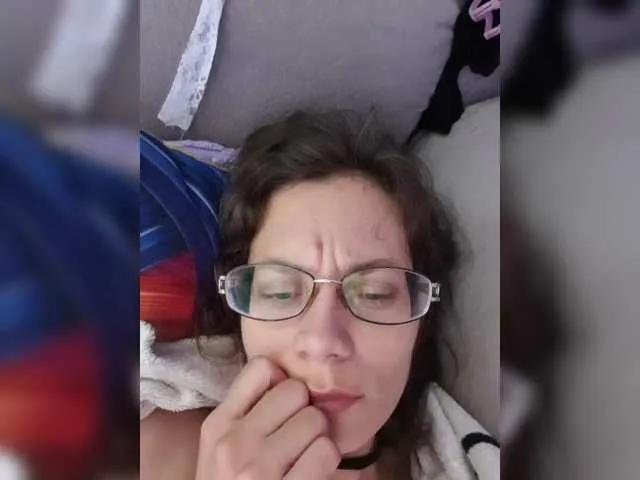 analiMilana on BongaCams 