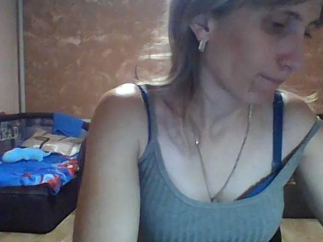BabyLove4432 on BongaCams 