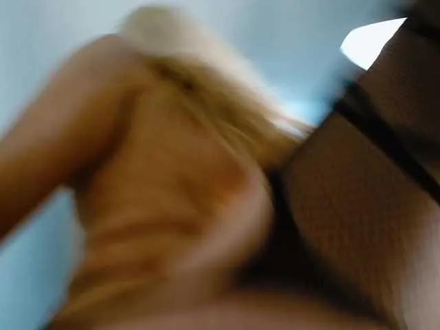 BarbiBentley — A dominant guy or an obedient step son that knows what he wants.

Roleplaying stepmom 

Dirty talk

Accents