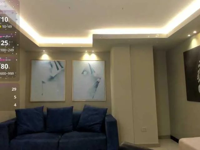 BellaConnor on BongaCams 