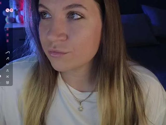 BloomBambi on BongaCams 