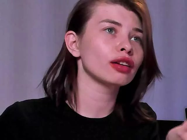 callmetori on BongaCams 