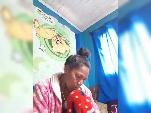 Carrollina on BongaCams 