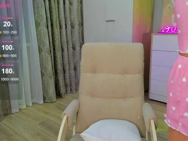 chloe-girl-fantasy on BongaCams