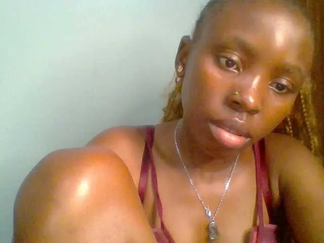 chocolate-brownie on BongaCams 