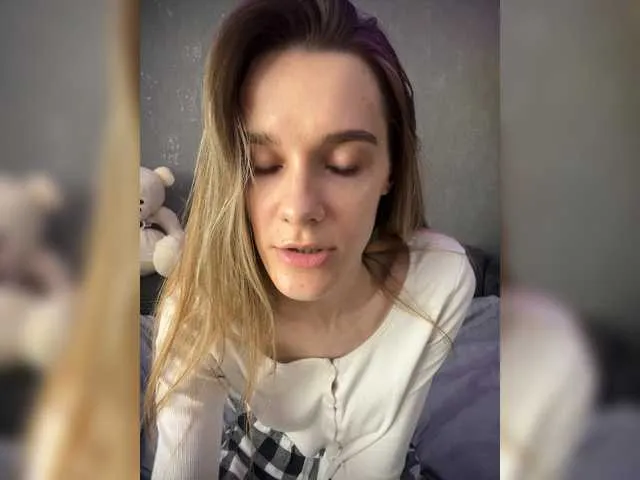 Damkiky on BongaCams