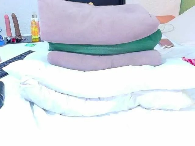 DANAABROWN on BongaCams 