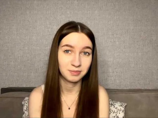 DeberaWarsham on BongaCams 