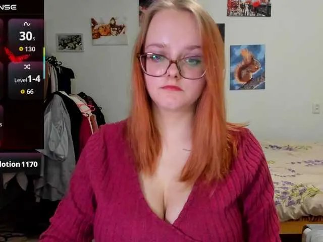 Diafoxy —  Lush on!  Make me undress! 