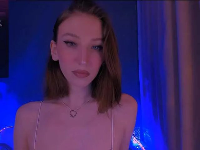 ellaamber on BongaCams 