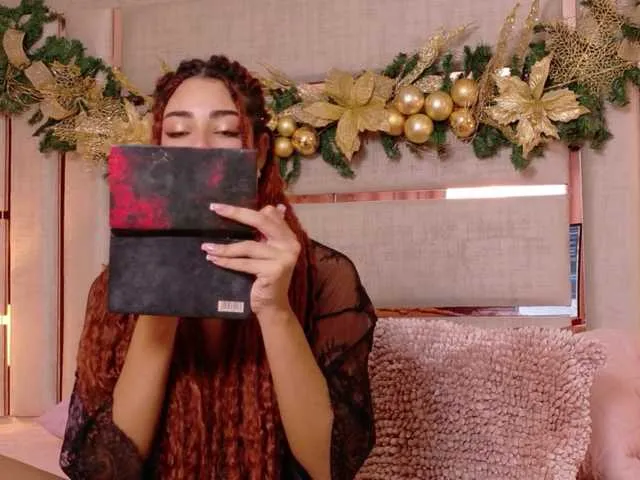 EvaHills on BongaCams