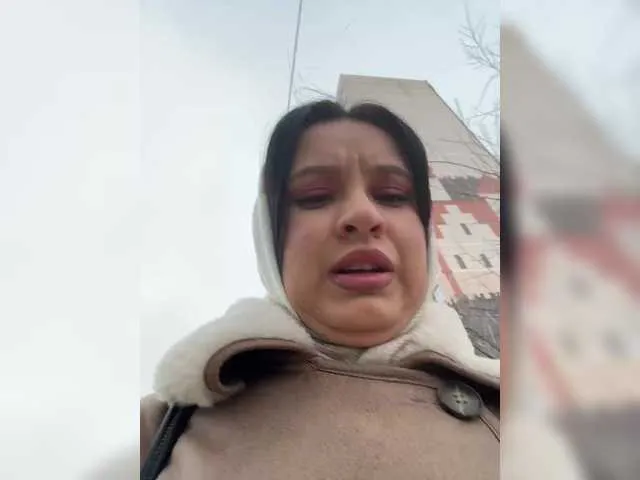 EvaRoughe on BongaCams