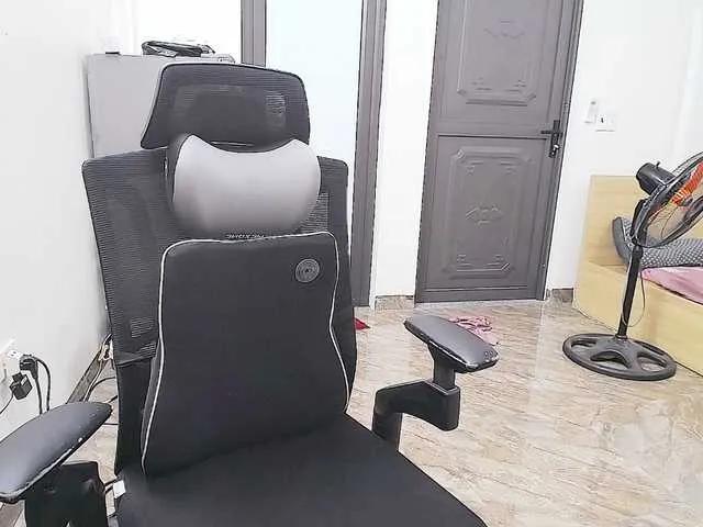 Hana099 on BongaCams 