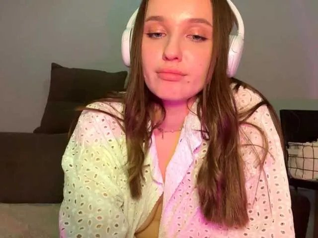 HollieDurand on BongaCams 