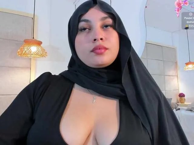 janaadhara on BongaCams 