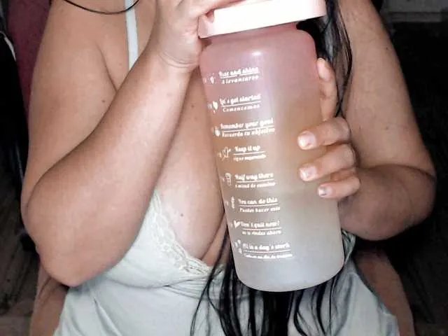 Kellyshowpv on BongaCams 