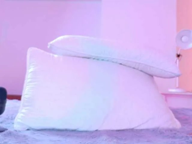 Kendalmiller — become the king of my room and you will have benefits for yourself 