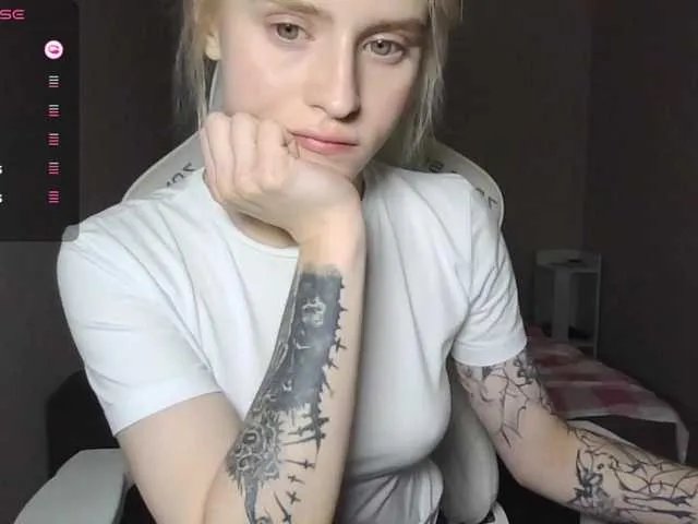 kissesliza on BongaCams 