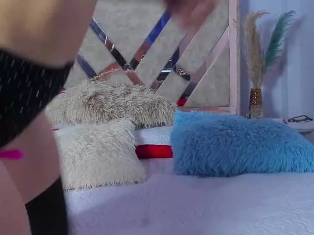 LiaaGenner on BongaCams 