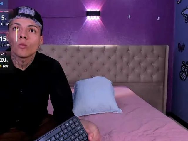 LittleCheerry on BongaCams 