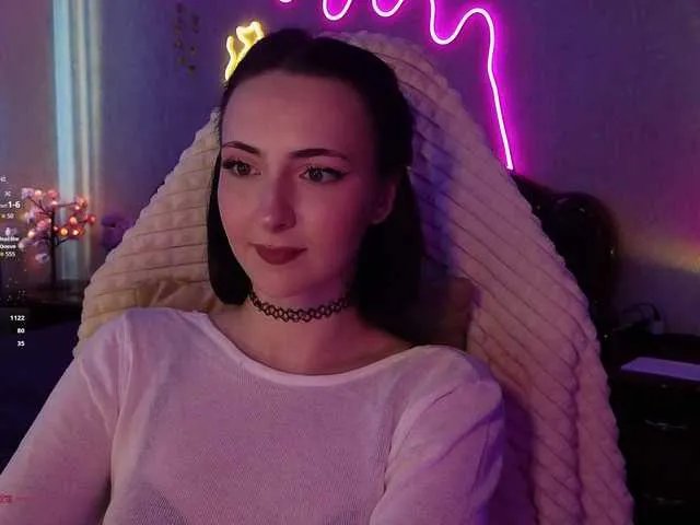 LollyGirlMoon on BongaCams 