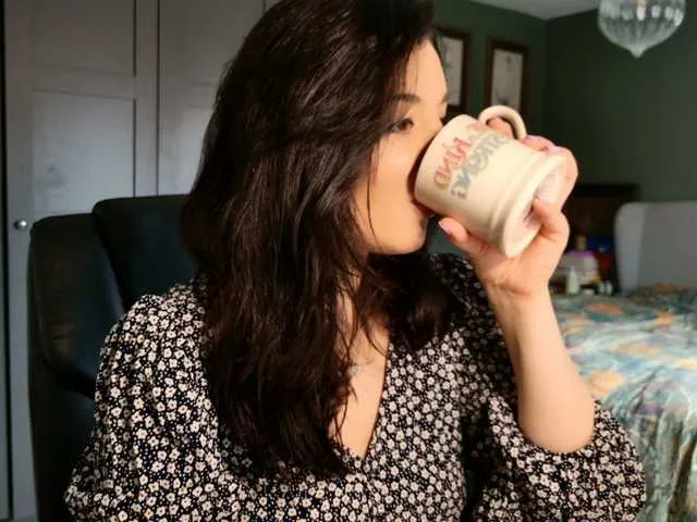 magicinabox — Private is open :D - only responding to tippers - thank you. 