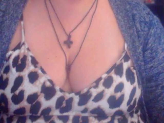 mayalove4u on BongaCams 