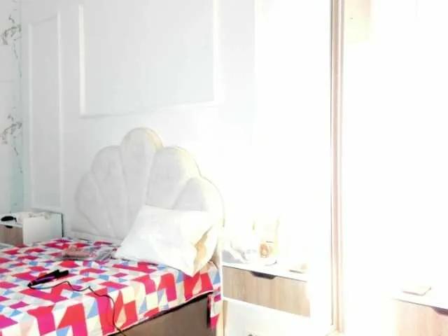 Mayevanss — I love to be watched and to masturbate thinking about me.