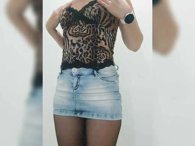 NERII11 on BongaCams