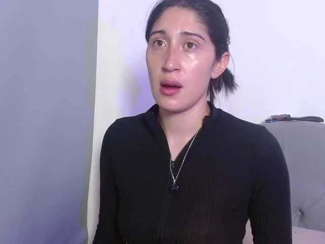 Red-moonn on BongaCams