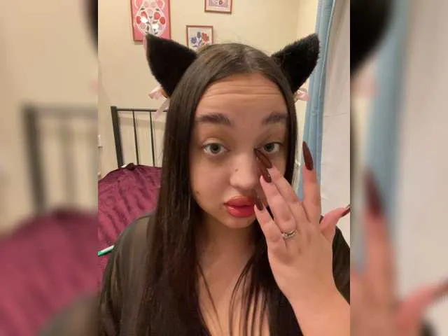 sexyfrayyy on BongaCams