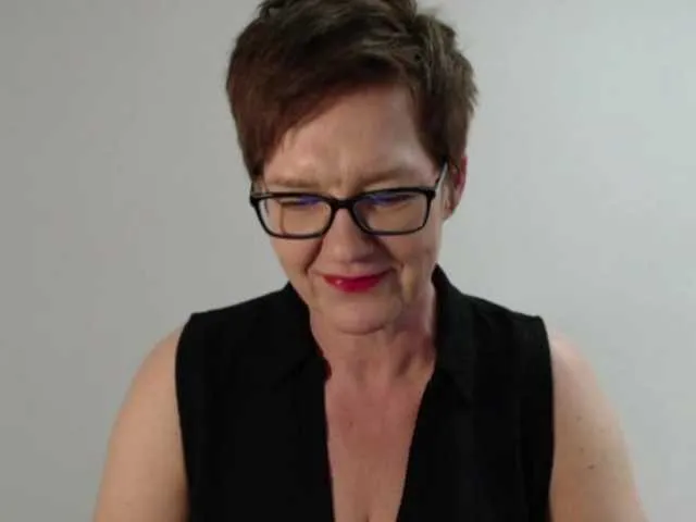 SofieVelvet on BongaCams