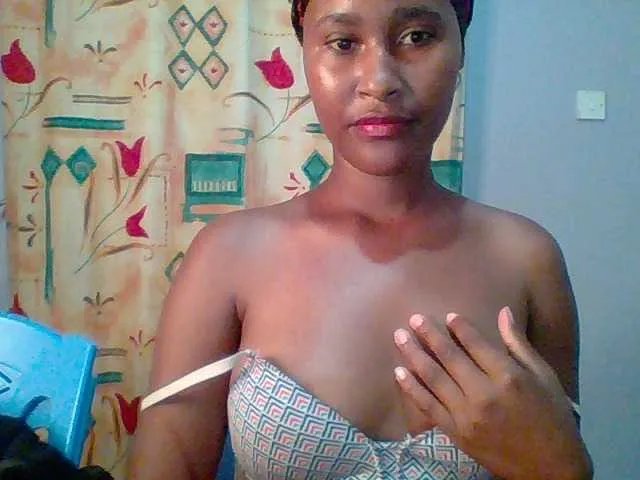 Sweet-boo on BongaCams 