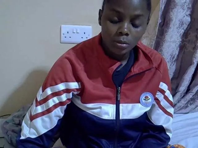 Sweet-diva on BongaCams 