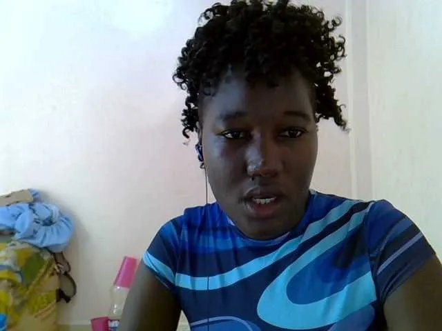 sweet-saffron on BongaCams 