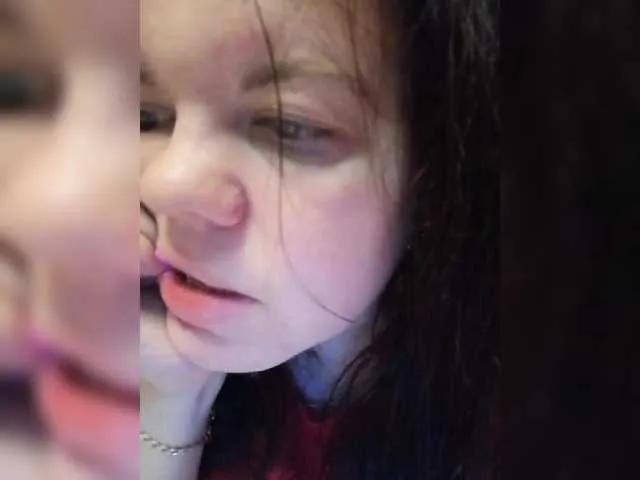 SweetDimond5 on BongaCams 