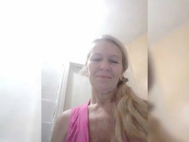 victoria71 on BongaCams