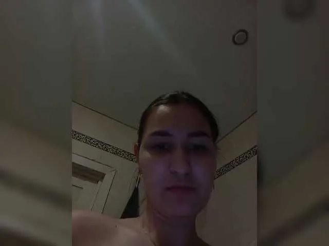 VikkiHamilton on BongaCams 