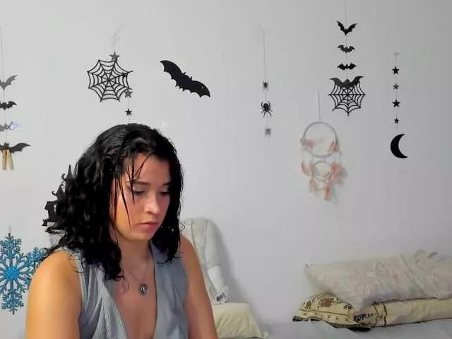 vivi-jacko1 on BongaCams 