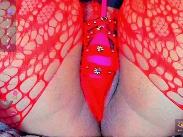 XxXbrunettesquirtxXx on BongaCams 