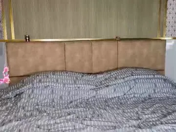 _aura_18 on Chaturbate