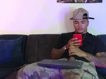 _luxury_23 on Chaturbate