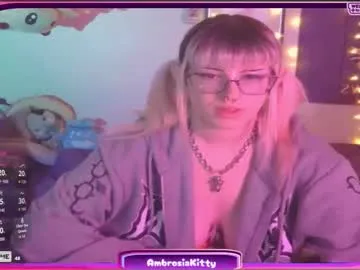 ambrosiakitty on Chaturbate