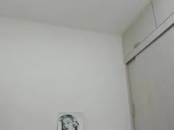 ariacoral on Chaturbate 