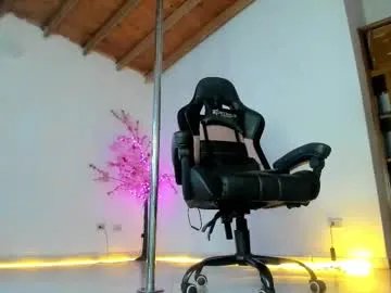 aurabonett on Chaturbate 