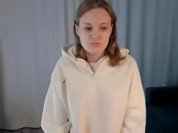 cherrieaxson — GOAL:flash my bra #18 #young #new #shy #smalltits [57 tokens remaining]