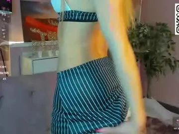 cherry_lexi on Chaturbate