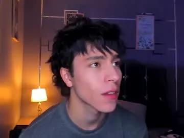 chrristopher77 on Chaturbate 