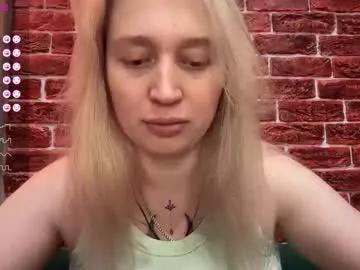 citrusblissss — GOAL: I kiss my butt^^ [16 tokens remaining] Welcome to my room! #c2c #teen #blonde #nonude #pvt #feet #joi #lingerie #teasing