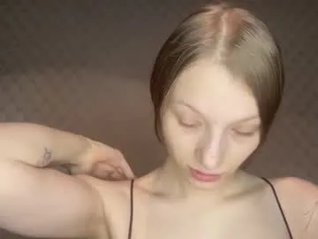 cleotilderinde on Chaturbate